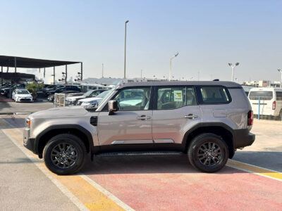 2026 Toyota Land Cruiser Prado 2.4L Turbo 4-Cylinder Petrol Engine Bronze Beige SUV