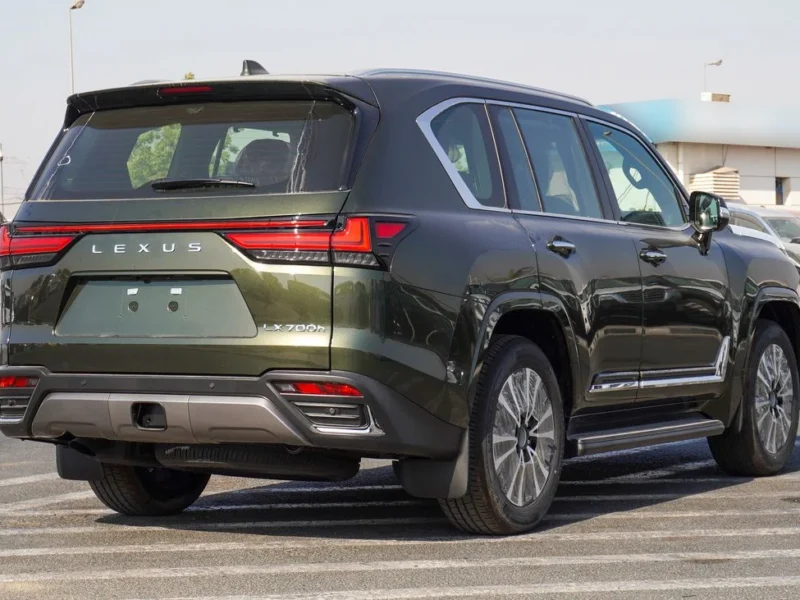 2025 Lexus LX 700h 3.5 Litres V6 Hybrid Engine Green Red SUV Automatic GCC Specs