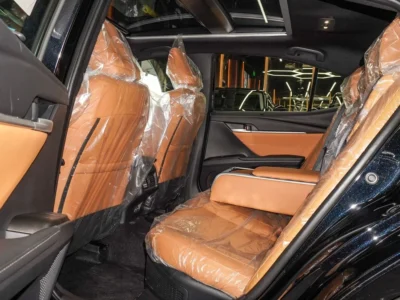 2025 Toyota Camry LIMITED 2.5L HEV 4 Cylinders Engine Black Tan Sedan GCC Specs