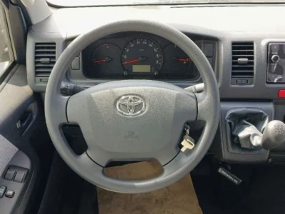 2024 Toyota HiAce GL High Roof 2.5L 4-Cylinder Diesel Engine Manual White Grey Van