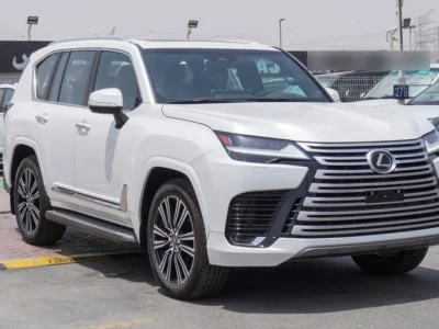 2025 Lexus LX 600 3.5 Litres V6 Petrol Engine White Burgundy SUV GCC Specs