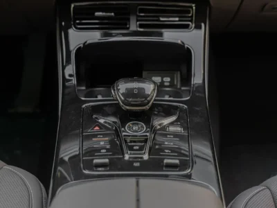 2025 BYD HAN BYD Han DM-i 125KM Elite 1.5 L 4 Cylinders Petrol Engine Grey Brown Sedan