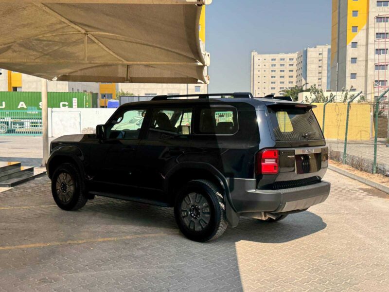 2025 Toyota Land Cruiser Prado 2.8L 4-cylinder Turbo Diesel Engine Black SUV