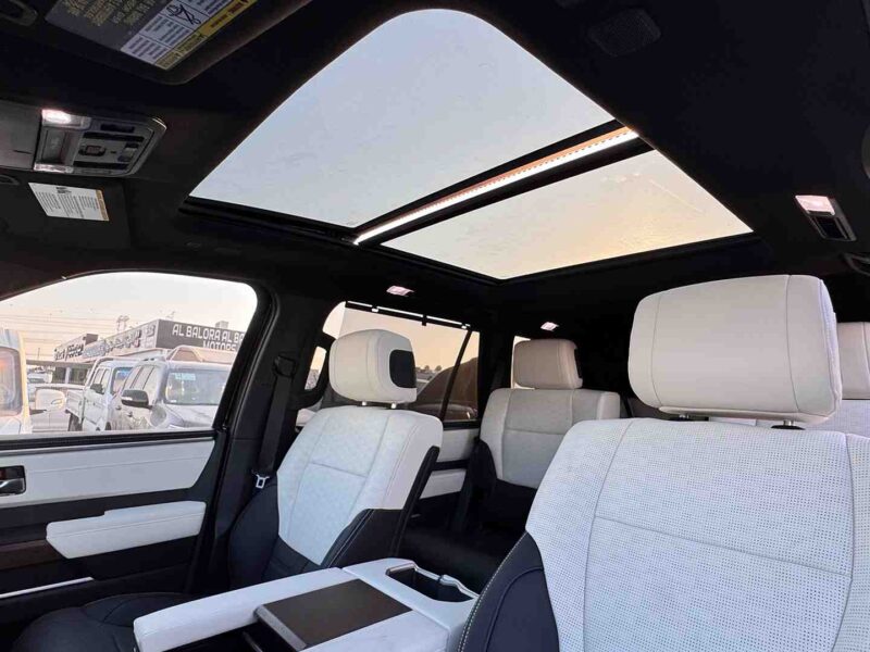 2025 Toyota Sequoia Capstone Hybrid 3.4L twin-turbo V6 i-FORCE MAX Black SUV