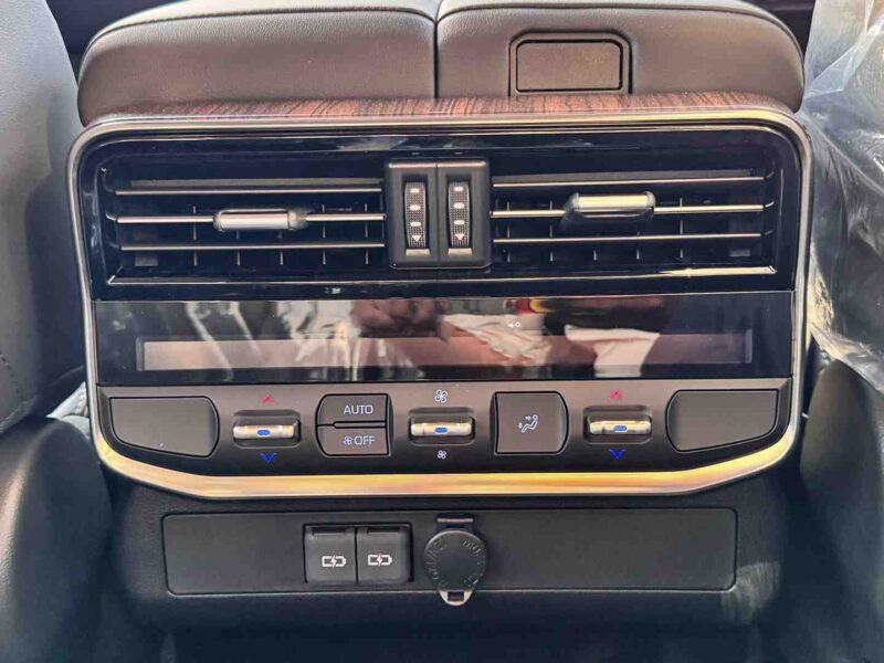 2025 Toyota Land Cruiser 300 VX 3.3L Twin-Turbo V6 Diesel RHD Black SUV Automatic