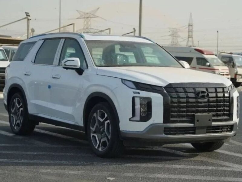 2024 Hyundai Palisade 3.8 Litre V6 Diesel Engine ROYAL EDITION White Grey SUV GCC