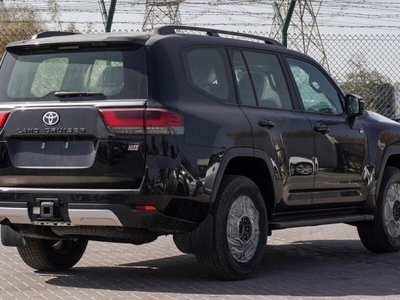 2024 Toyota Land Cruiser GR Sport 3.3-liter V6 Twin-Turbo Diesel Engine Black Red SUV GCC