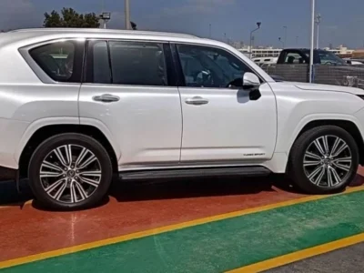 2022 Lexus LX600 Turbo Sport Signature 3.5-liter V6 Twin-Turbocharged Engine White Red SUV