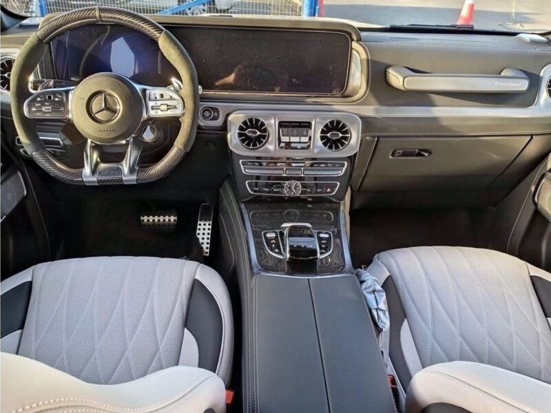 2022 Mercedes-Benz AMG G 63 4.0L twin-turbo V8 Engine Grey White SUV GCC Specs