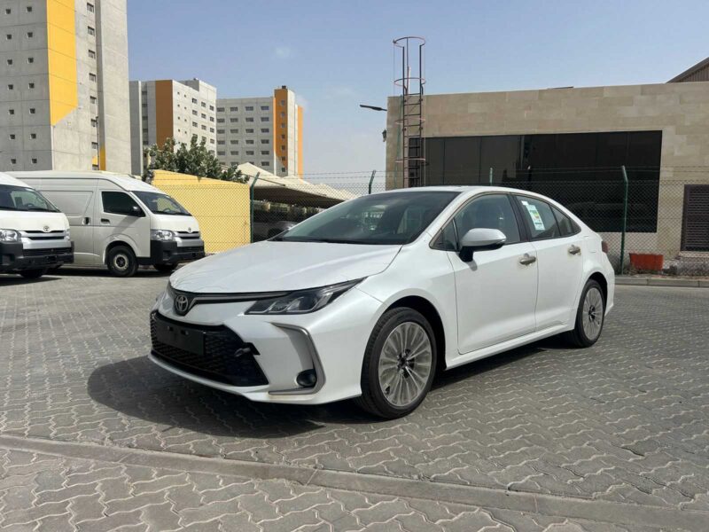 2025 Toyota Corolla GLI 2.0L Dynamic Force 4-Cylinder Petrol Engine White Beige Sedan