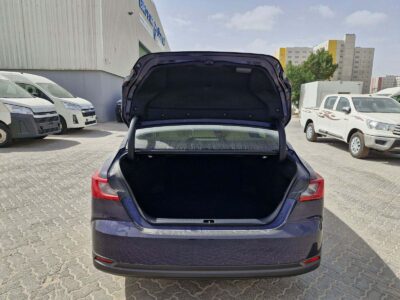 2025 Toyota Camry 2.5-liter 4-cylinder Petrol Engine Blue Beige Sedan GCC Specs