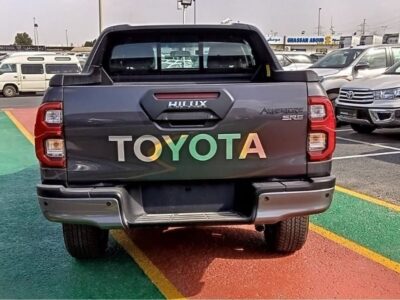 2022 Toyota Hilux 4.0 Litres V6 Petrol Engine Grey Black Pickup Truck GCC Specs