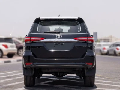 2024 Toyota Fortuner 2.8 L 4 Cylinders Turbocharged Diesel Engine Black SUV Automatic