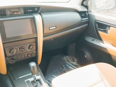 2024 Toyota Fortuner 2.4 Litres 4-Cylinder Turbo Diesel Grey Tan SUV GCC Specs Automatic