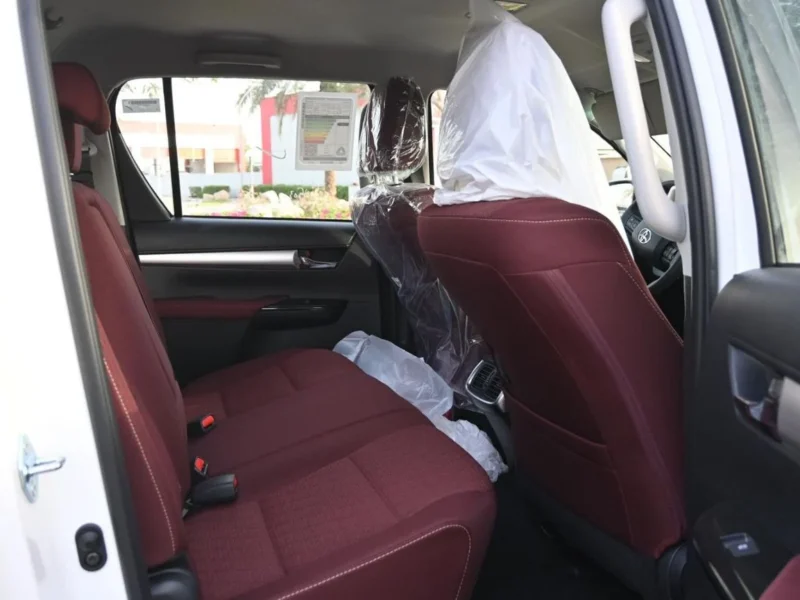 2026 Toyota Hilux 2.4L 4-Cylinder D-4D Turbo Diesel White Maroon Pickup Truck FULL OPTION