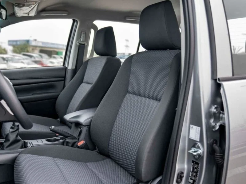 2025 Toyota Hilux SR5 2.4L Turbocharged 4-cylinder Diesel Engine Silver Black Pickup Truck