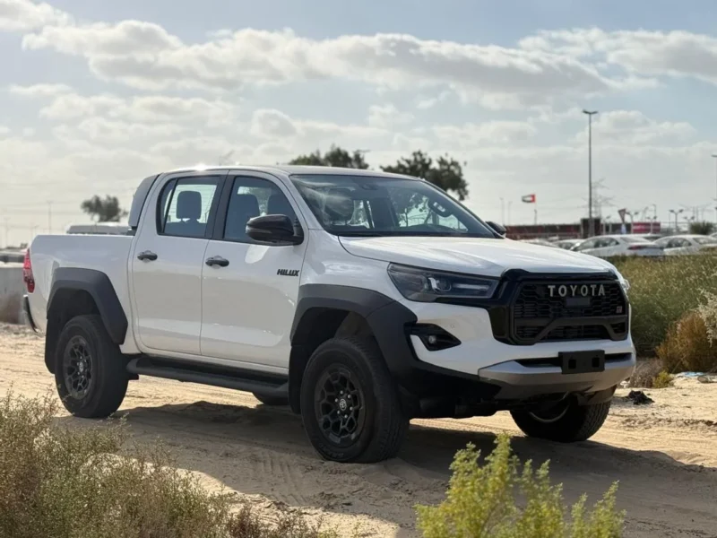 2025 Toyota Hilux GR Sport 2.8L 4-cylinder Turbo Diesel Engine White Black Pickup Truck