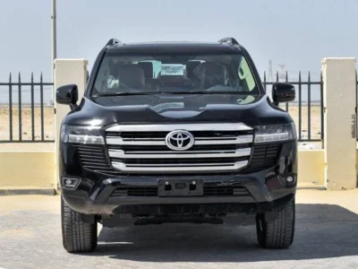2025 Toyota Land Cruiser GXR 4.0-liter V6 Petrol Engine Black Beige SUV Automatic