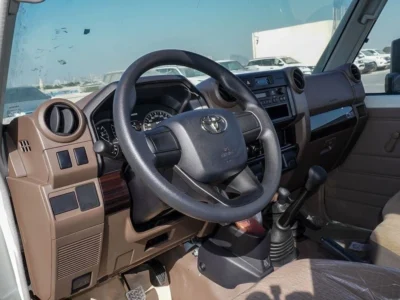 2025 Toyota Land Cruiser 70 4.0 Litres V6 Petrol Engine White Brown SUV GCC Specs Manual