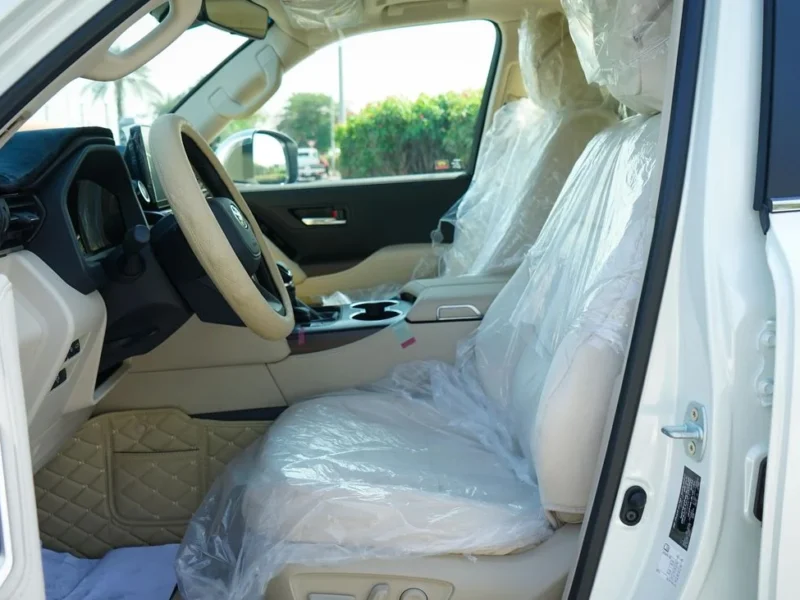 2025 Toyota Land Cruiser VXR 4.0-liter V6 Petrol Engine White Beige SUV GCC Specs