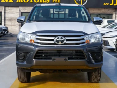 2026 Toyota Hilux 2.8L Turbo 4 Cylinders Diesel Engine Grey Black Pickup Truck GCC Specs