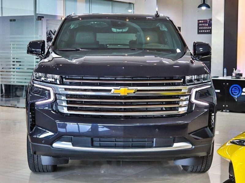 2023 Chevrolet Suburban 6.2 Litre V8 Petrol Engine Blue Black Luxury SUV European Specs