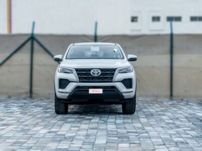 2026 Toyota Fortuner GX 2.7 Liter 4-Cylinder Petrol Engine White Tan SUV Automatic