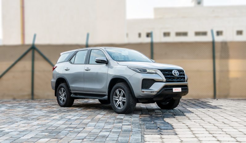 2026 Toyota Fortuner GX 2.7 Liter 4-Cylinder Petrol Engine Silver Tan SUV Automatic