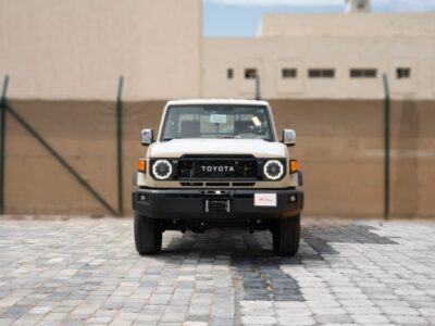 2026 Toyota Land Cruiser 79 2.8L 4-cylinder Turbo Diesel Engine Beige Brown Pickup
