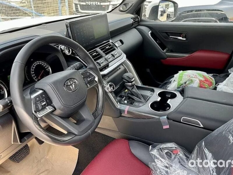 2026 Toyota Land Cruiser 3.5 Litres Twin Turbo V6 Petrol Engine Silver Red SUV Automatic