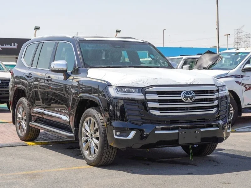 2025 Toyota Land Cruiser 300 VX 4.0-liter V6 Petrol Engine Black SUV Automatic GCC Specs