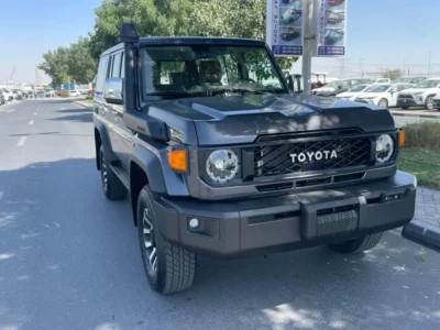 2026 Toyota Land Cruiser LC76 2.8L Turbo Diesel 4-cylinder Engine Grey Brown SUV GCC