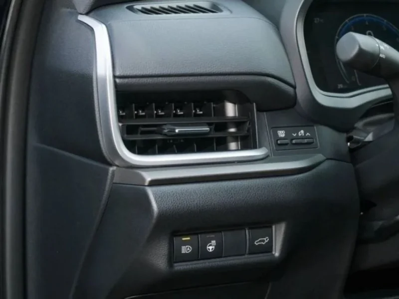 2025 Toyota Grand Highlander XLE 2.4L Turbocharged Inline-4 Petrol Engine Black Grey SUV
