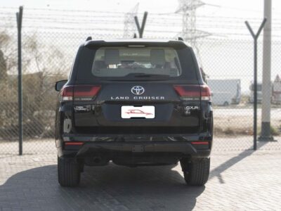 2026 Toyota Land Cruiser GXR 3.5-liter V6 Twin Turbo Petrol Engine Black Beige SUV GCC