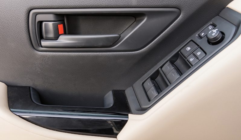 2026 Toyota Land Cruiser GXR 3.5-liter V6 Twin Turbo Petrol Engine White Beige SUV GCC