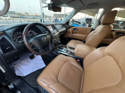 2018 Nissan Patrol LE Platinum 5.6-liter V8 Petrol Engine Black Tan SUV Automatic GCC Specs