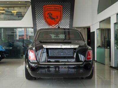 2023 Rolls-Royce Phantom La Gondola 1 of 1 6.75-litre Twin-Turbo V12 Black Red Sedan