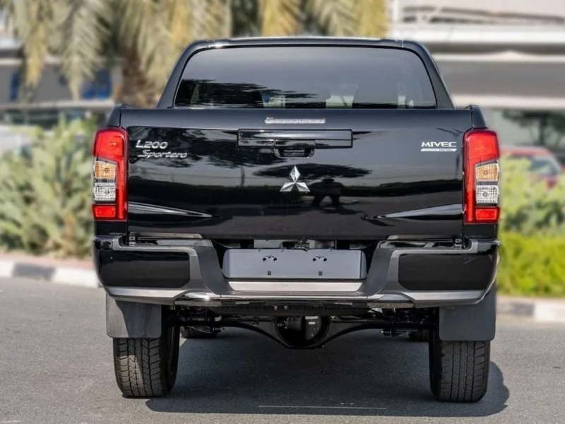2023 Mitsubishi L200 Sportero 2.4-liter 4-cylinder Turbo Diesel Engine Black Pickup Truck