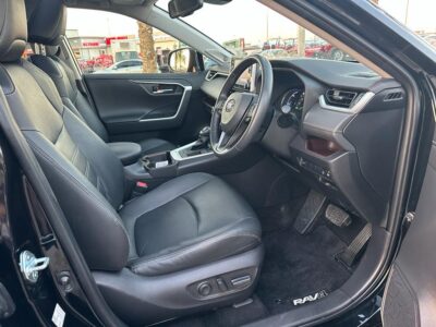 2019 Toyota RAV 4 Cruiser Hybrid 2.5L In-Line 4-Cylinder Engine Black SUV Automatic