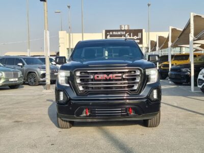 2021 GMC Sierra AT4 6.2 Litres V8 Petrol Engine Black Pickup Truck Excellent Condition