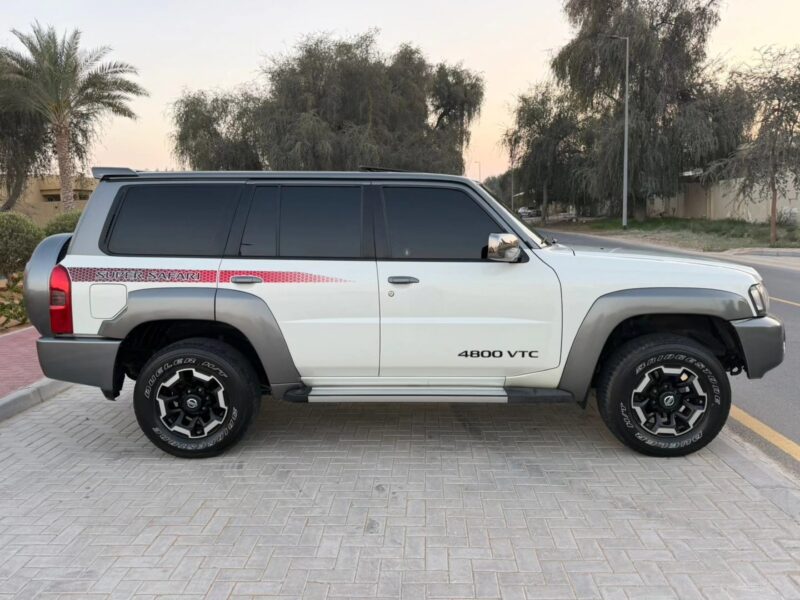 2022 Nissan Patrol Super Safari 4.8-liter Inline-6 engine Petrol Engine White Tan SUV