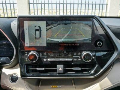 2025 Toyota Highlander Hybrid VXR 2.5 Litres 4 Cylinders Engine White Beige SUV