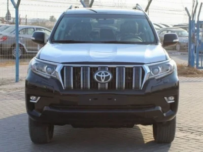 2023 Toyota Prado VX 4.0-liter 1GR-FE V6 Petrol Engine Black SUV Automatic