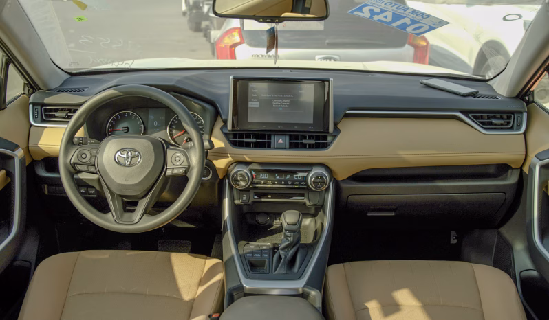 2025 Toyota RAV 4 XLE 2.0L 4-Cylinder In-Line Naturally Aspirated Black Tan SUV