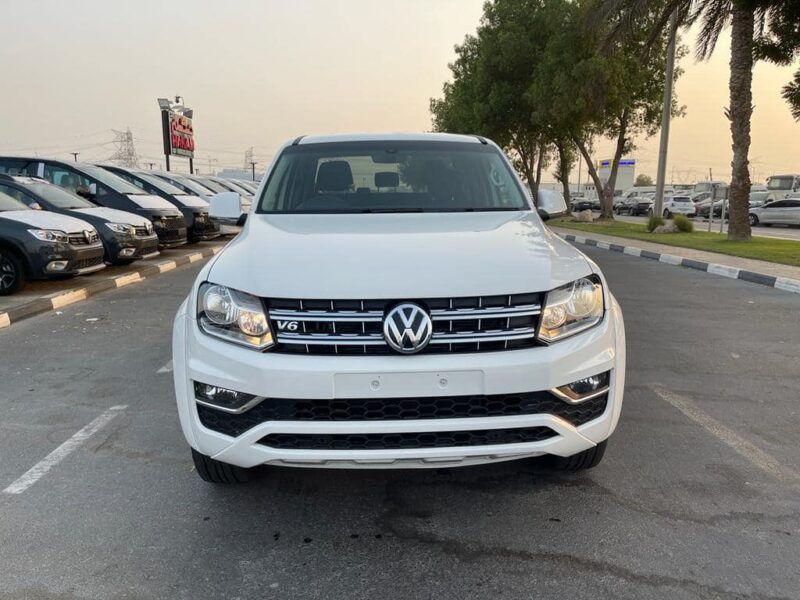 2020 Volkswagen Amarok TDI500 3.0 Litres V6 Diesel Engine White Black Pickup Truck
