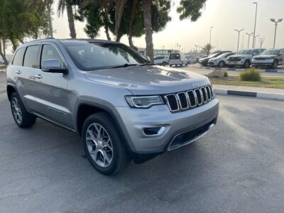 2021 Jeep Grand Cherokee Limited 3.6 Litres 6 cylinders Petrol Engine Grey Black SUV