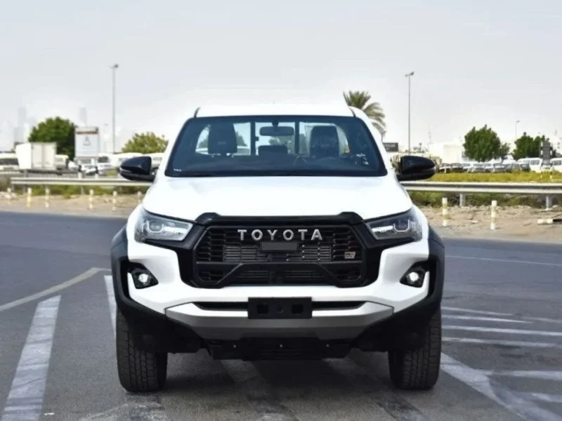 2025 Toyota Hilux GR Sport 2.8L 4 Cylinder Turbo Diesel Engine White Black Double Cab Pickup