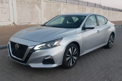 2021 Nissan Altima SV 2.5 Litres 4-cylinder Petrol Engine Silver Black Sedan FWD
