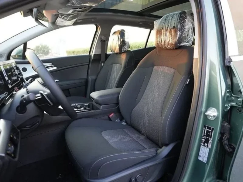 2024 Kia Sportage AT 1.6-liter 4-cylinder Petrol Engine Green Black SUV Automatic FWD