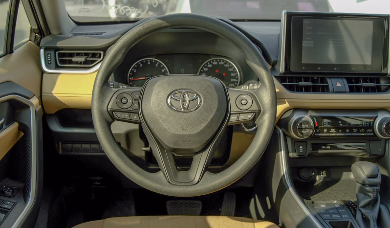 2025 Toyota RAV 4 XLE 2.0L 4-Cylinder In-Line Naturally Aspirated Black Tan SUV
